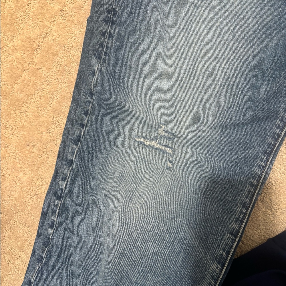 Madewell Easy Dean Straight Jeans - Picture 6 of 10